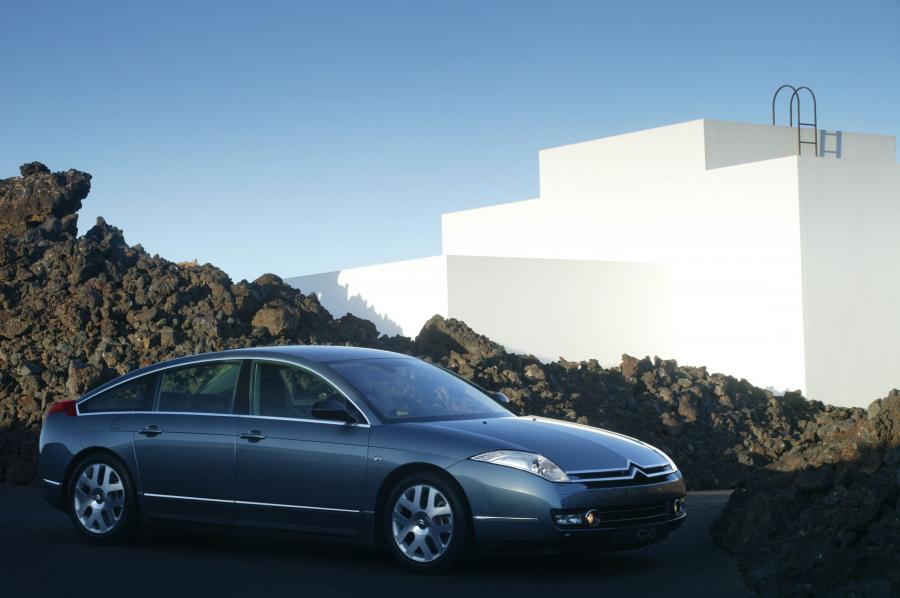  Citroen C6 2006 года  (фото 138 из 227)